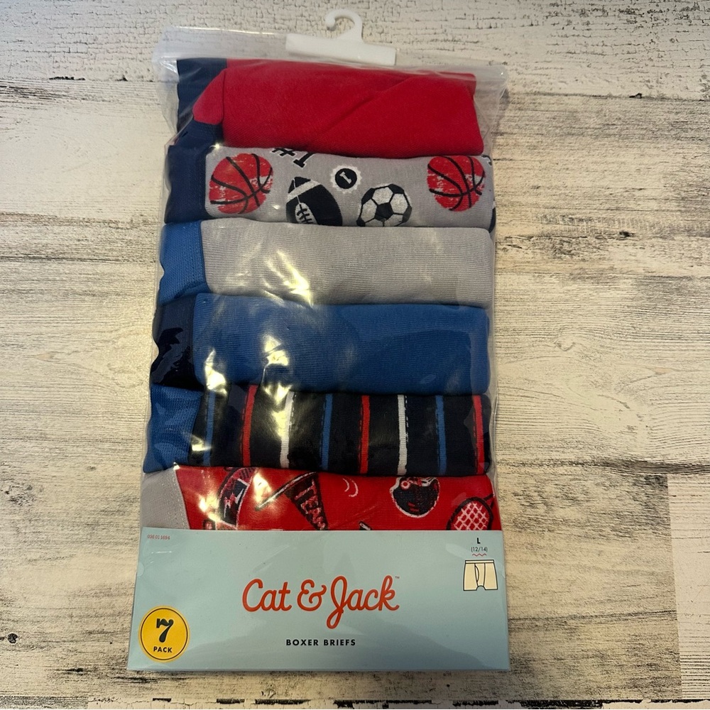 Cat & Jacks 7 Boys Boxer Briefs Size L NEW